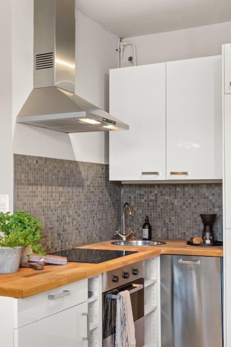 Stylish - Work From - Cozy - Fast Wifi Lägenhet